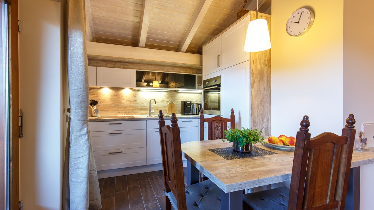 Fewo Unternberg- Essbereich und Küche Fewo Unternberg- Essbereich und Küche